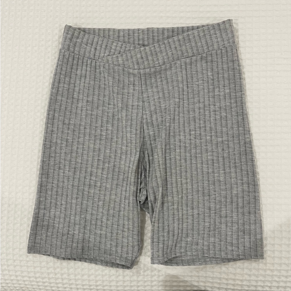 Grey Missguided biker shorts